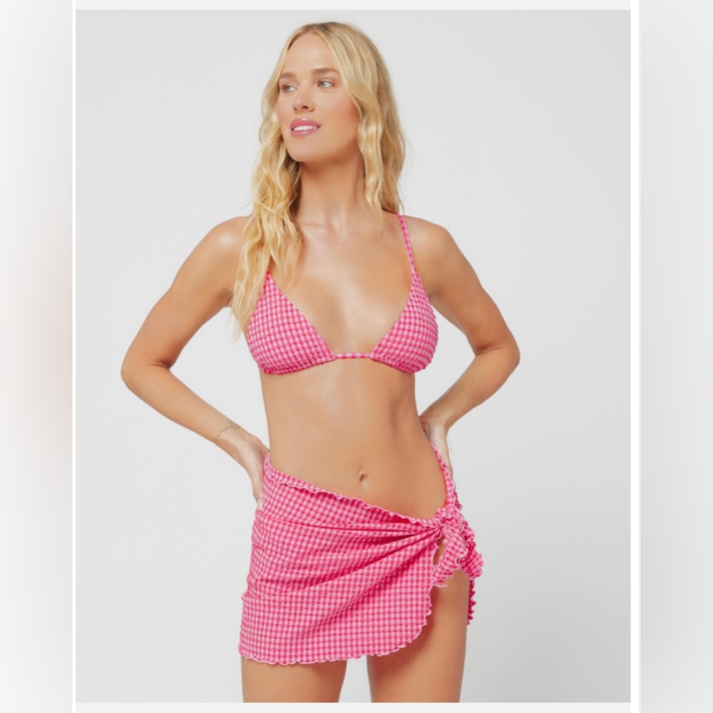 Brand new W/O tags L Space Sarong